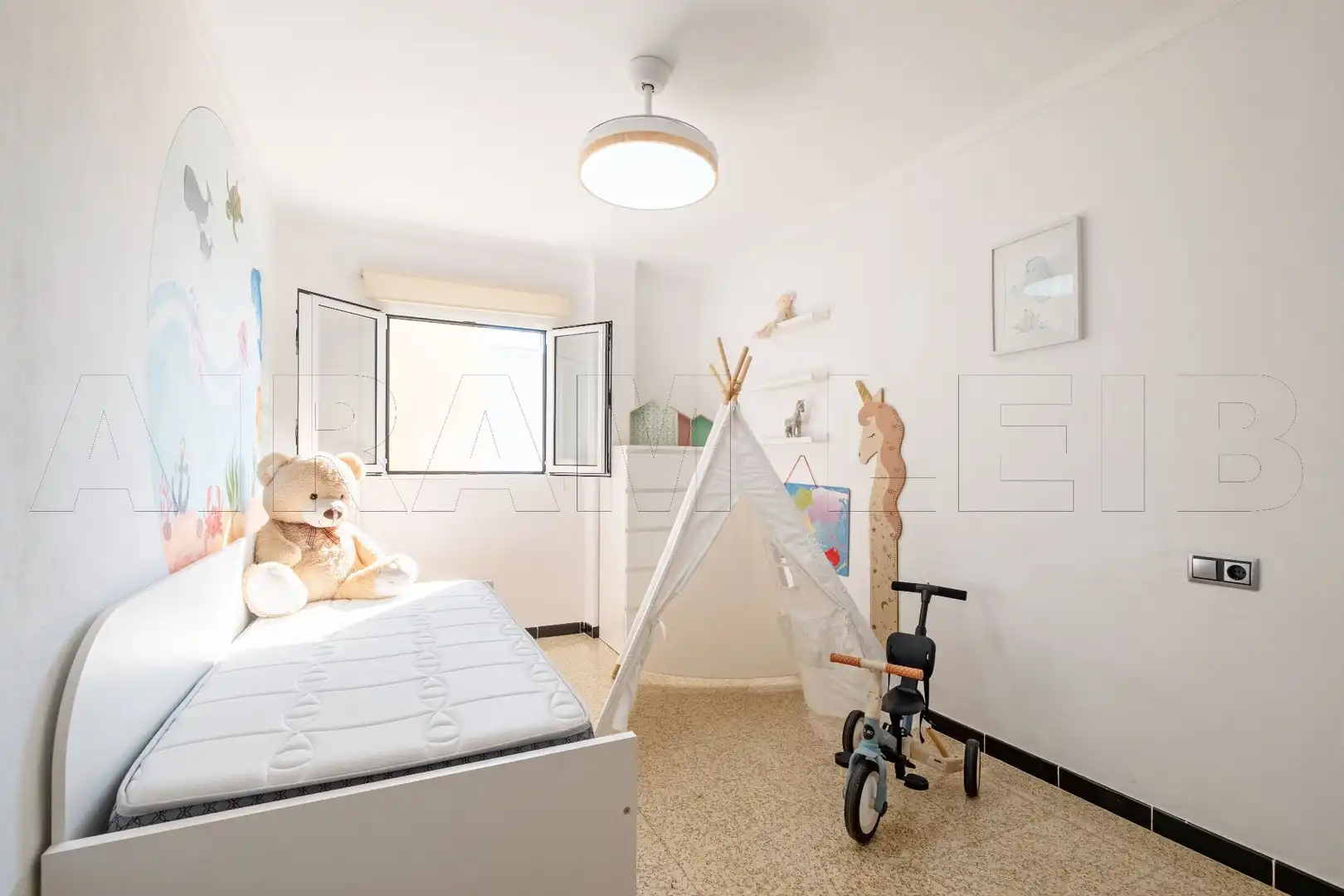 Bedroom of Flat for sale in Pollença  with Air Conditioner