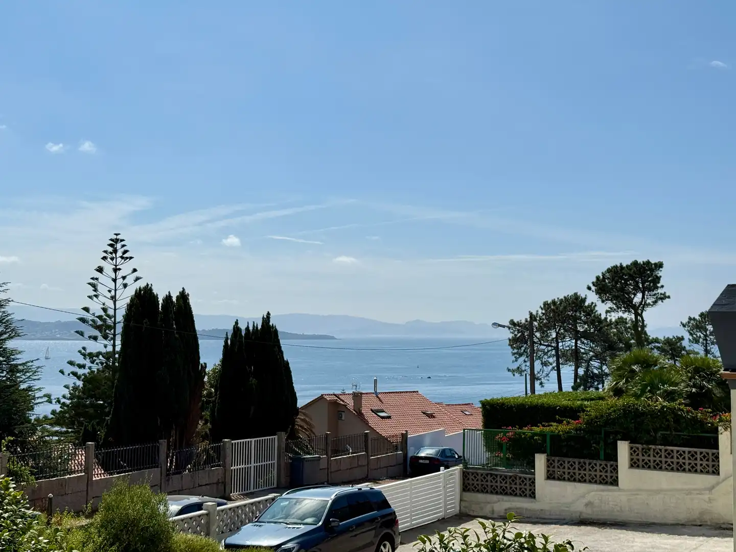 Exterior view of Flat for sale in O Grove    with Storage room, Furnished and Oven