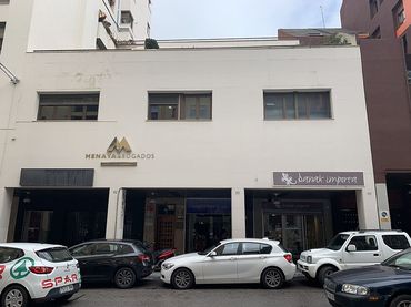 Local comercial en venda a CL JUAN CARLOS I
