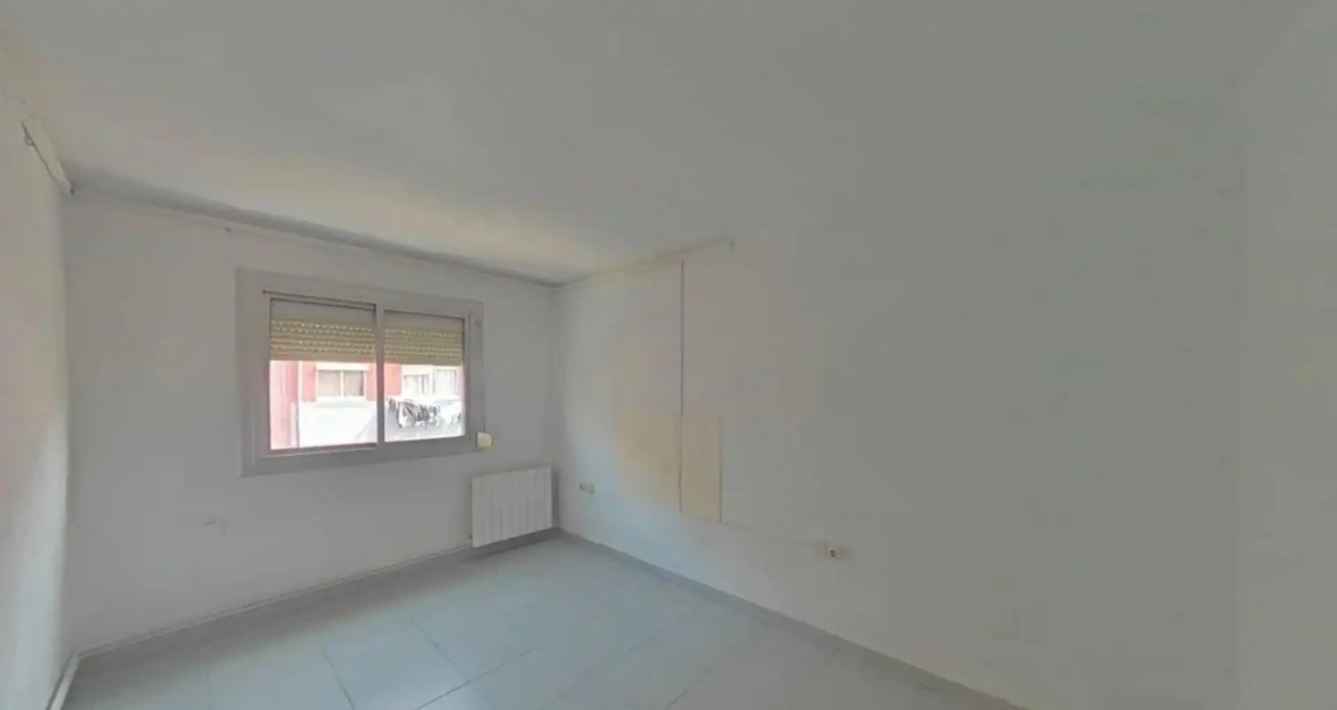 Habitación de Piso en venta en Badalona
