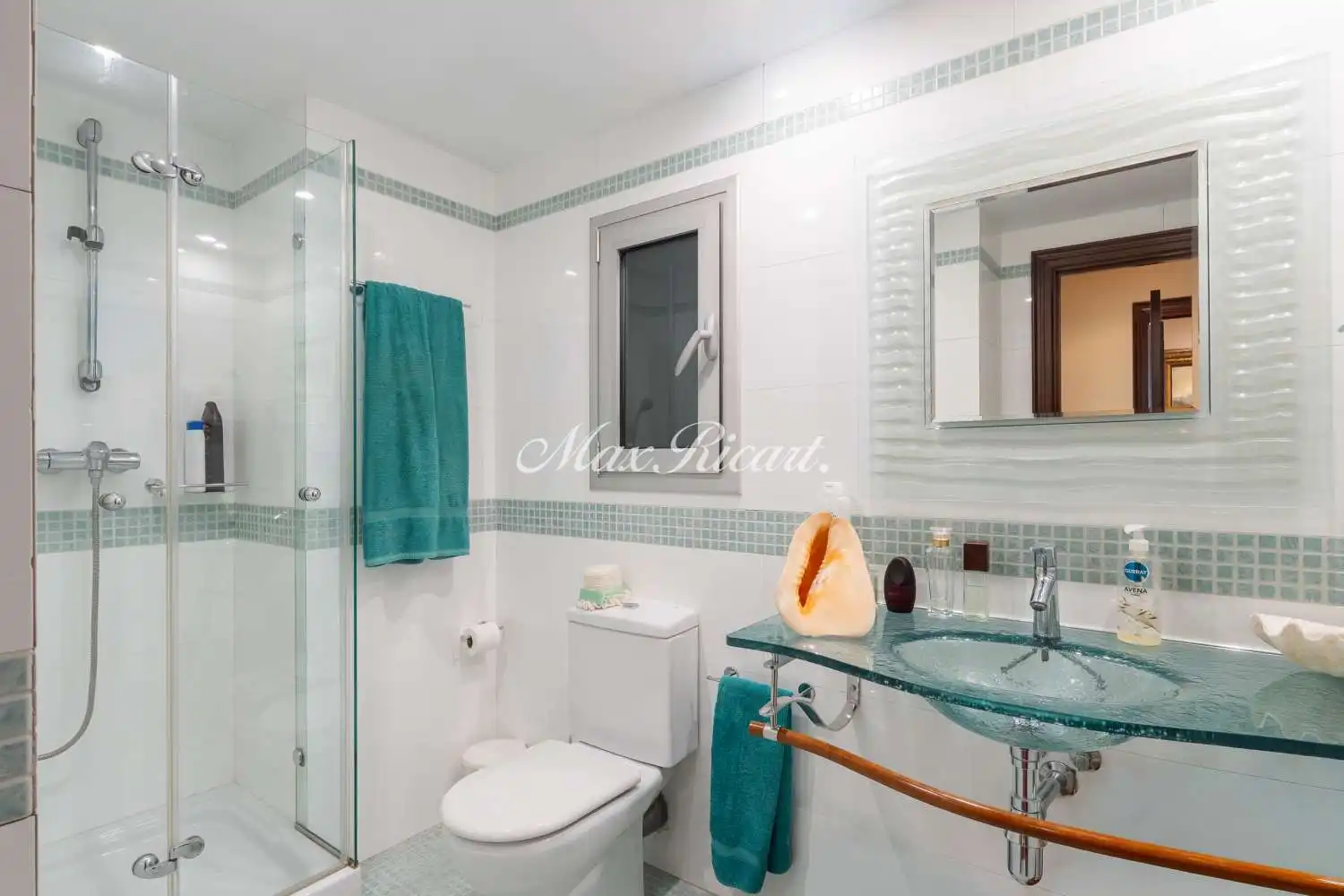 Baño de Ático en venta en Barcelona con Aire acondicionado, Calefacción y Terraza
