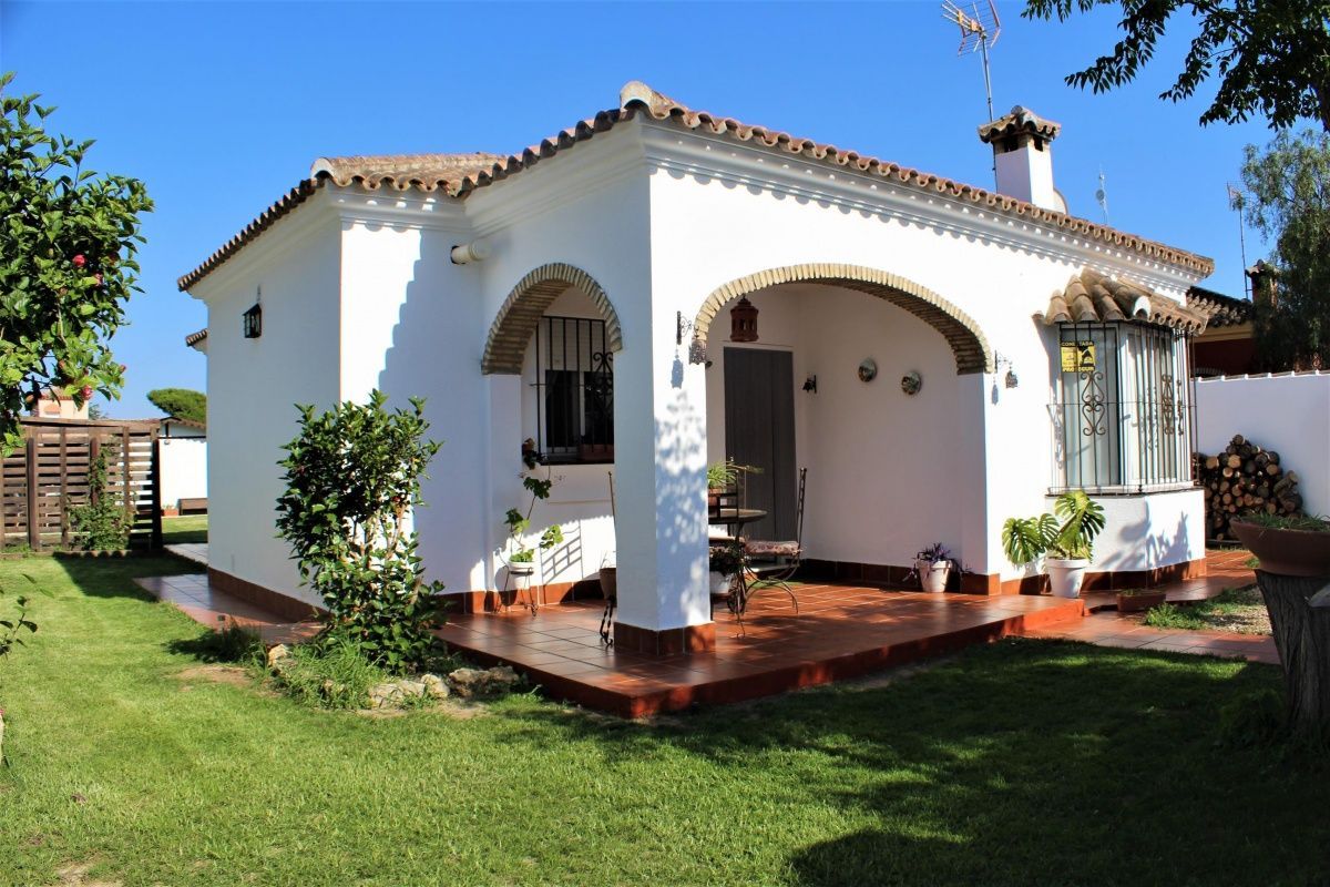 Jardí de Casa o xalet de lloguer en Chiclana de la Frontera amb Jardí privat, Terrassa i Piscina