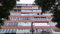 Vista exterior de Pis en venda en Las Palmas de Gran Canaria amb Balcó