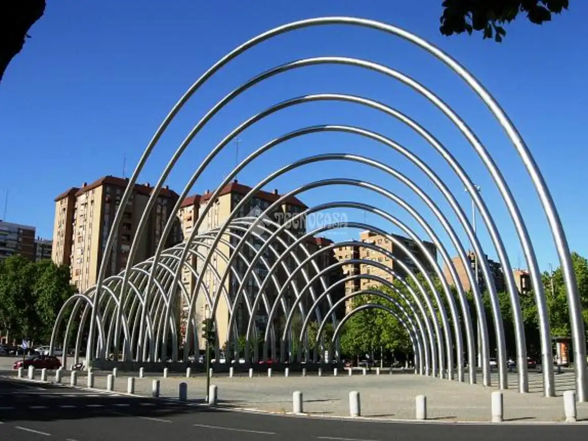 Vista exterior de Pis en venda en Madrid amb Aire condicionat i Calefacció