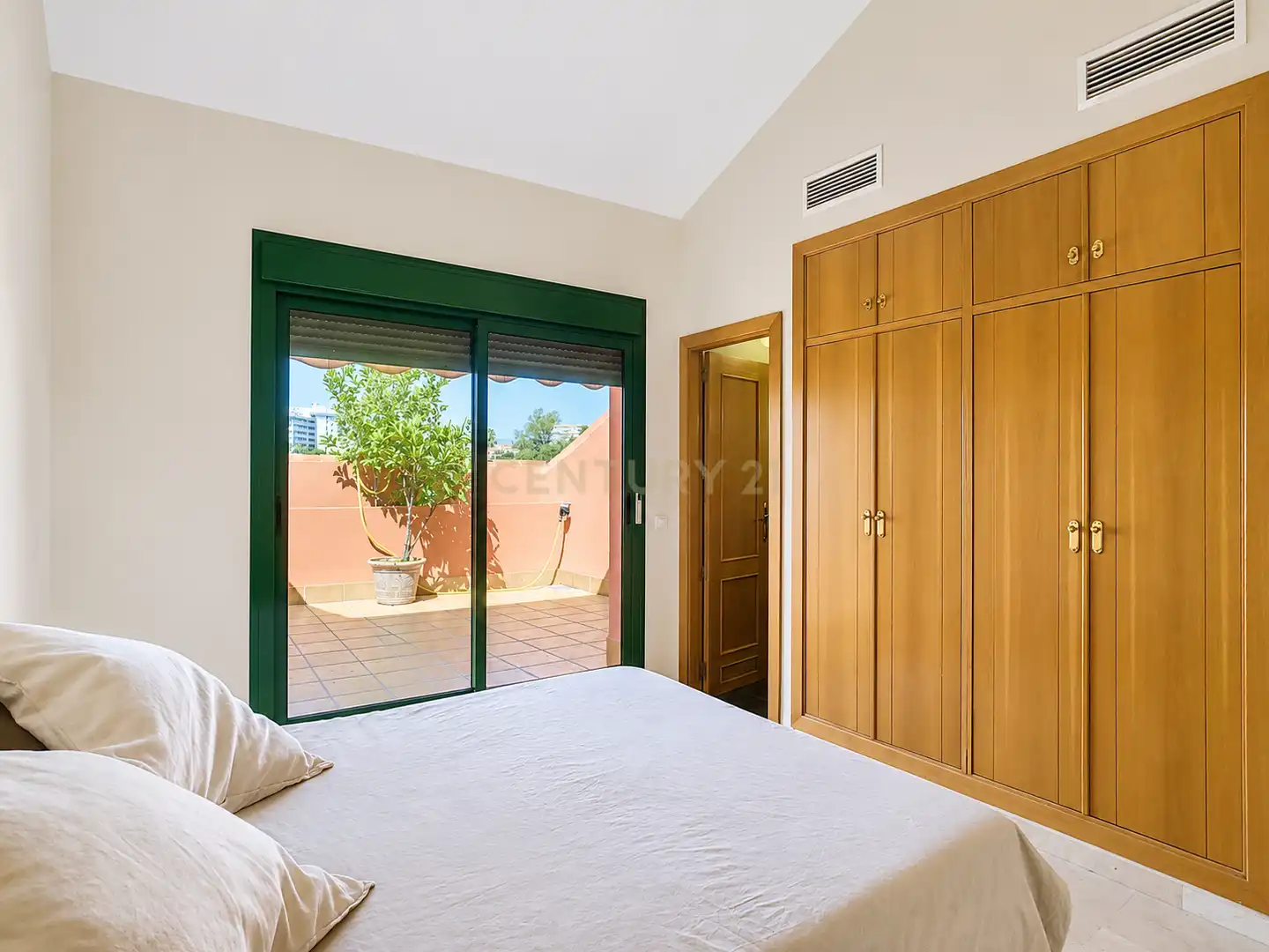 Apartamento con ascensor en venta en Calle las Dalias, Fuengirola, Spain, imagen 33