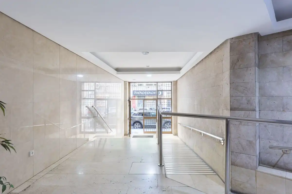 Flat with lift for sale in Carrer de Ramón Gordillo, imagen 36