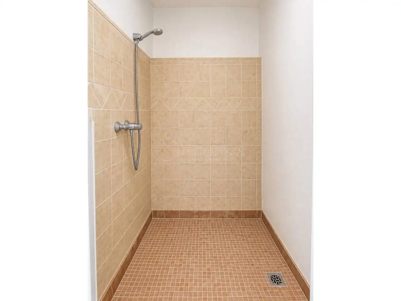 Baño de Casa adosada en venta en Alcúdia con Aire acondicionado, Jardín privado y Terraza
