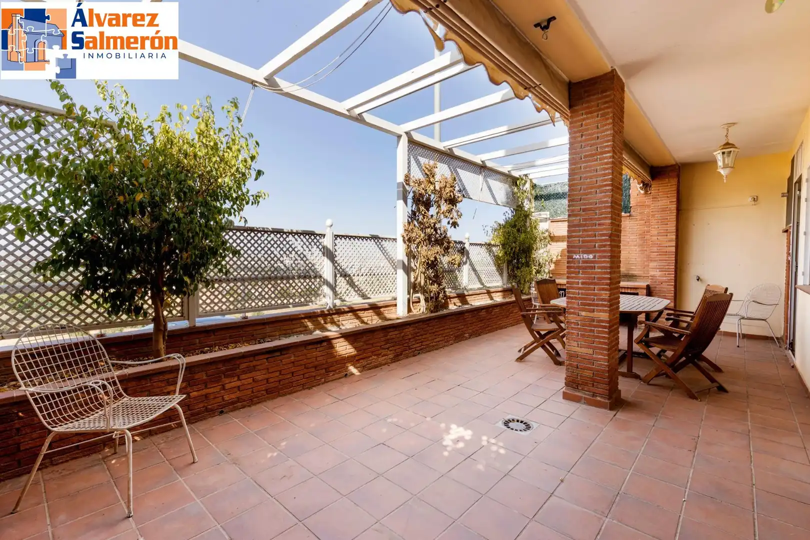 Terrassa de Casa adosada en venda en Granada amb Aire condicionat, Calefacció i Terrassa