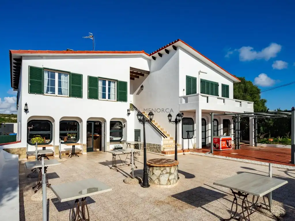 Local comercial en venda a Carrer Equinoccis 4