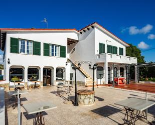 Vista exterior de Local en venda en Sant Lluís