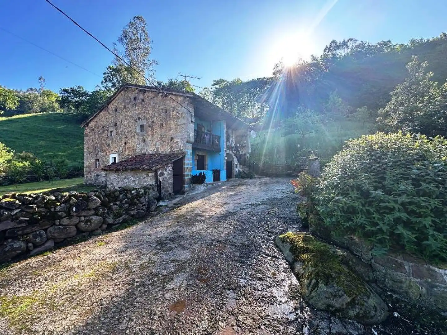 Vista exterior de Casa o chalet en venta en Valdáliga con Jardín privado