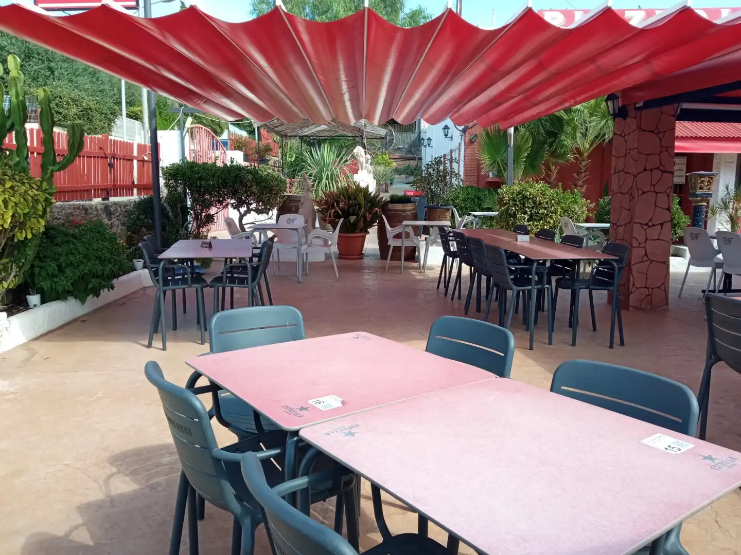 Terrasse von Geschaftsraum zur ubertragung in Altafulla mit Klimaanlage, Heizung und Terrasse