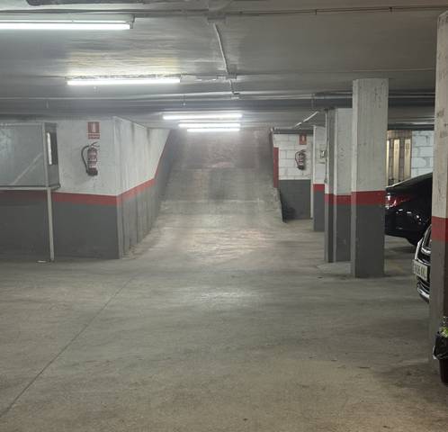 Garaje en Alquiler en Carrer Ciutat de Tàrrega, 12 en La Bordeta