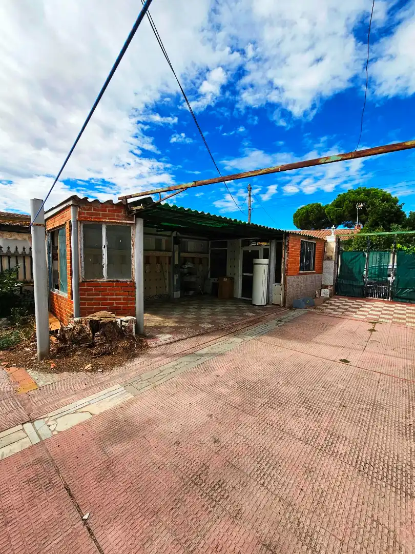 Detached house with terrace for sale in Las Ventas de Retamosa, imagen 2