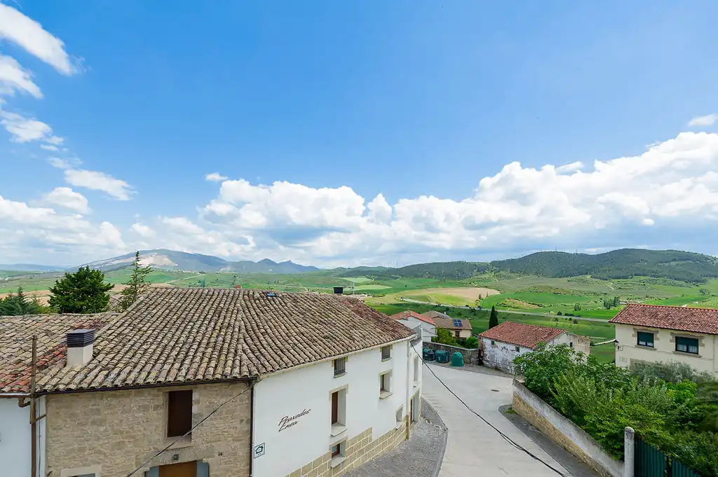Casa adosada en venta en C/ Valdizarbe, Añorbe