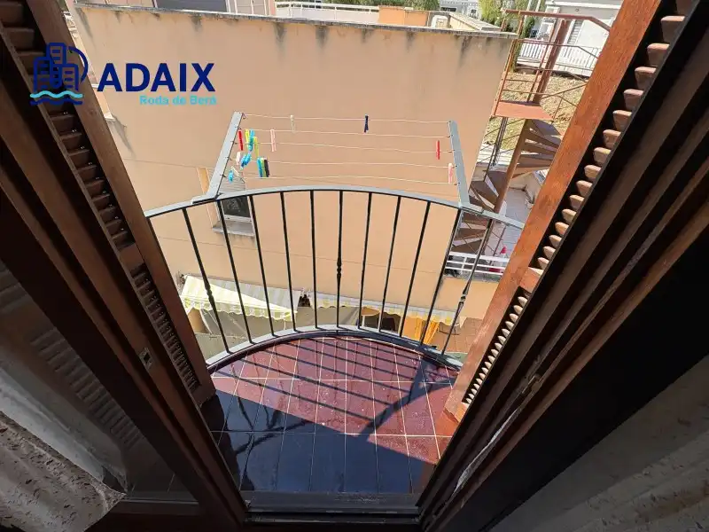 Casa adosada en venda a Roda de Berà