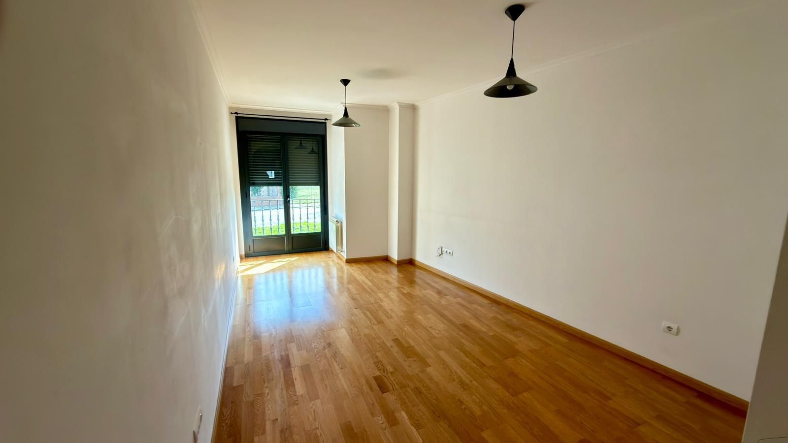 Wohnzimmer von Wohnung zum Verkauf in Valverde de la Virgen mit Heizung, Terrasse und Abstellraum