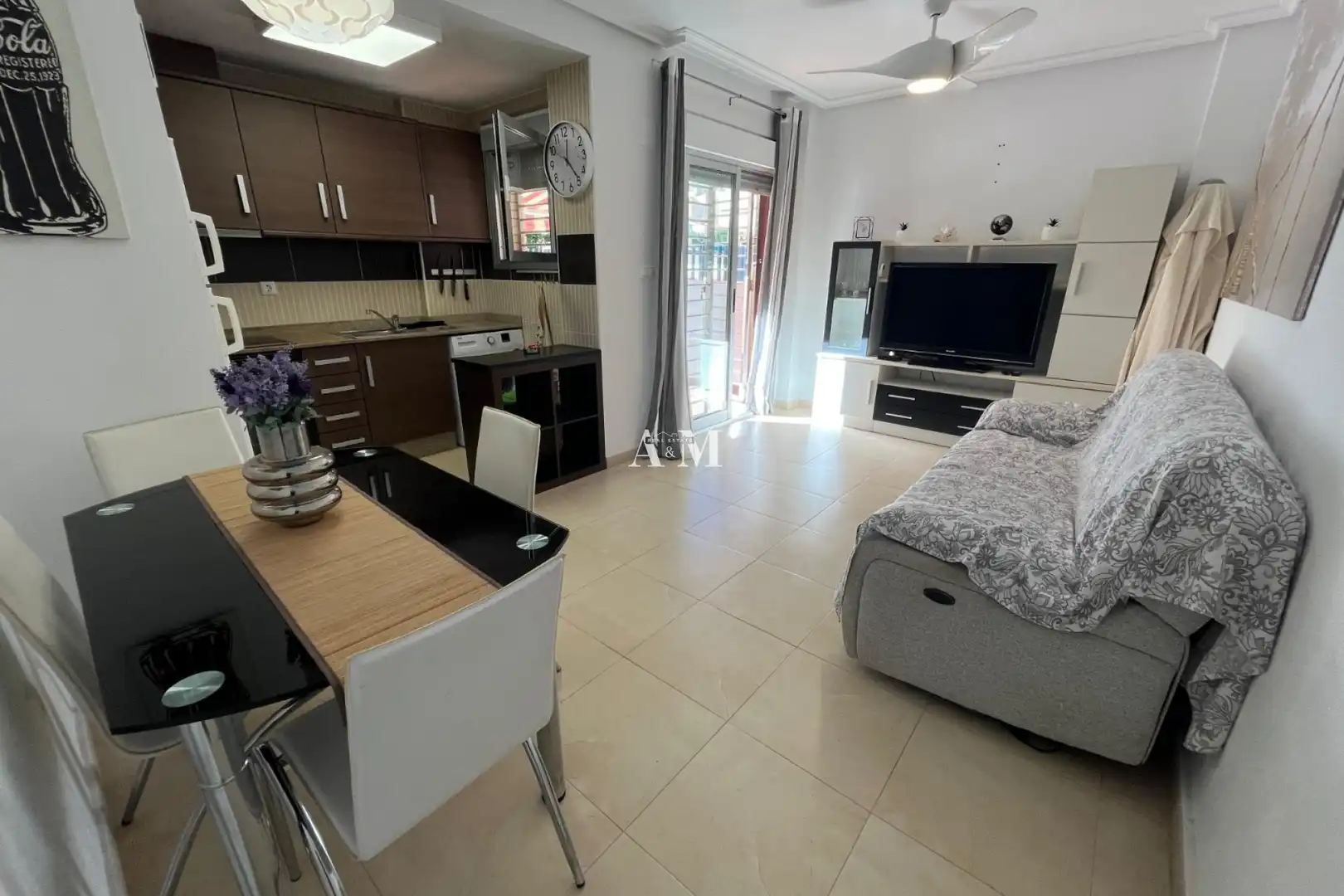 Sala d'estar de Planta baixa de lloguer en Torrevieja amb Aire condicionat, Calefacció i Terrassa