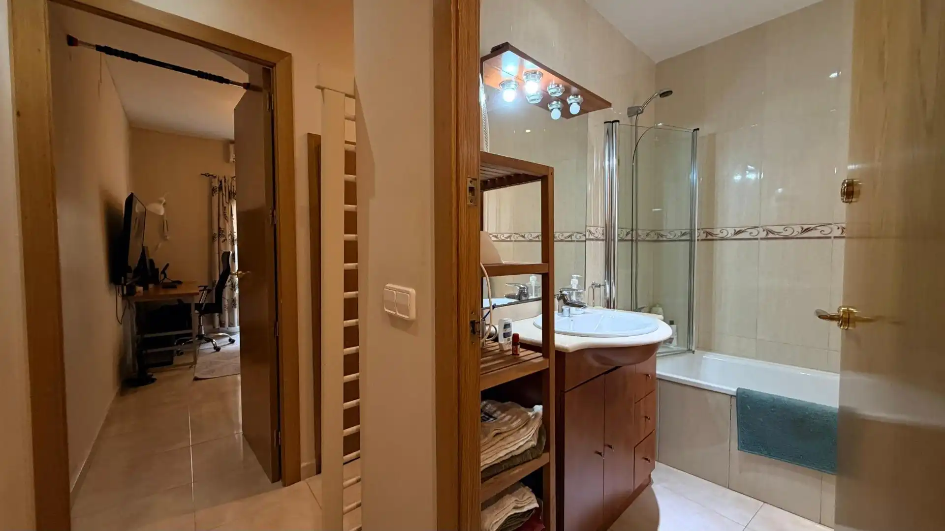 Baño de Casa o chalet en venta en Vilafranca del Penedès con Aire acondicionado, Terraza y Balcón