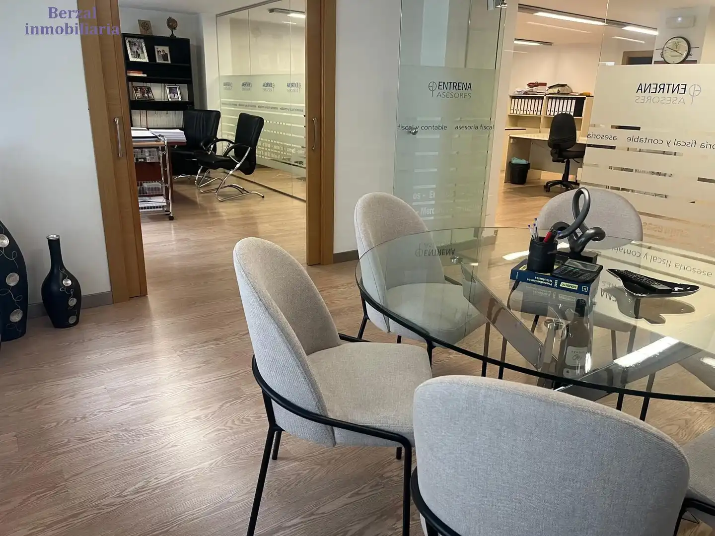 Office for rent in  Logroño  with Heating and Furnished
