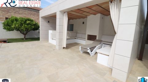 Foto 4 de Casa o xalet en venda a Avenida Picos de Europa, 67, Dehesa - Monacilla, Aljaraque