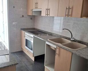 Cuina de Pis de lloguer en  Teruel Capital amb Calefacció