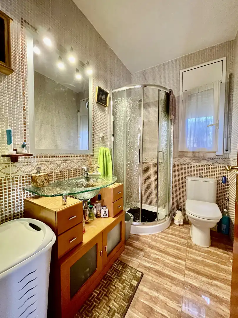 Bathroom of Houses for sale in Sant Esteve Sesrovires  with Heating, Private garden and Terrace