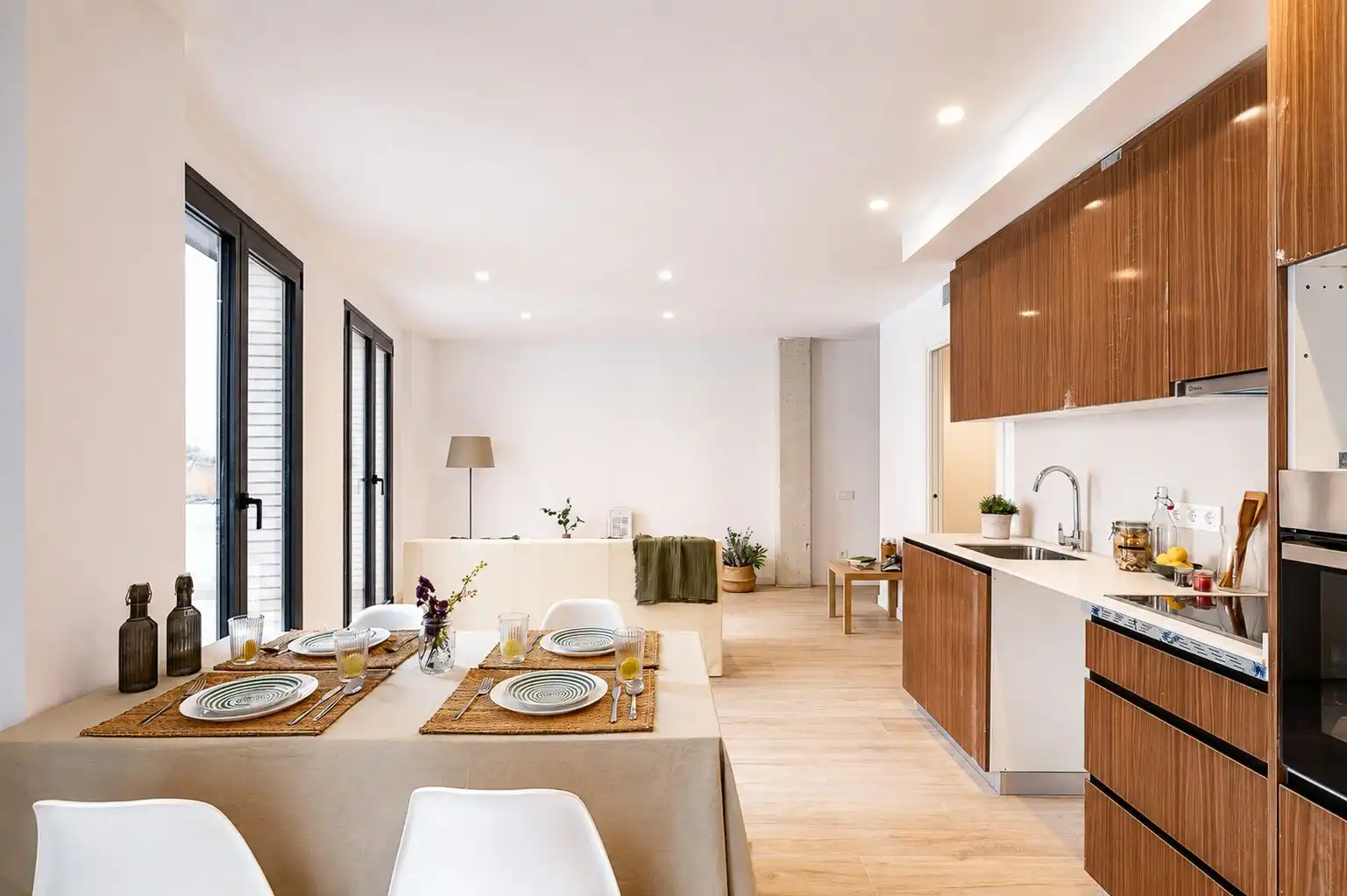 Cuina de Dúplex en venda en Barcelona amb Aire condicionat, Calefacció i Jardí privat