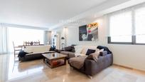 Living room of House or chalet for sale in Torrent  with Air Conditioner, Heating and Parquet flooring