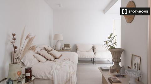 Photo 2 of Flat to rent in Los Rosales, Madrid