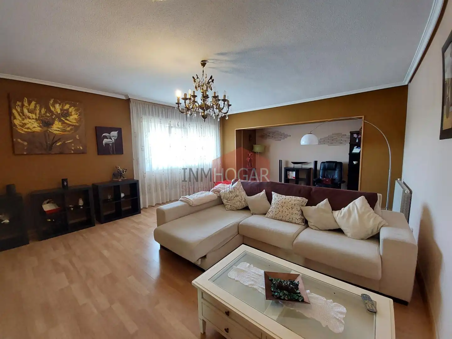 Living room of Houses for sale in Sanchidrián  with Private garden, Parquet flooring and Terrace