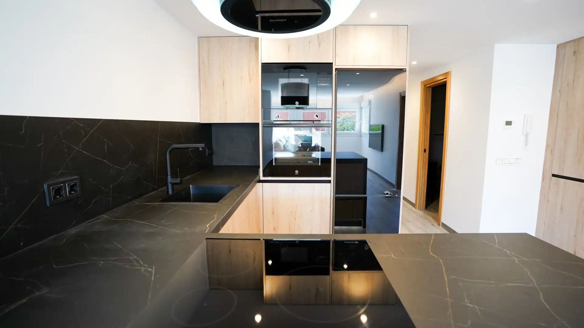 Apartament amb piscina en venda a Estepona Pueblo, imagen 5
