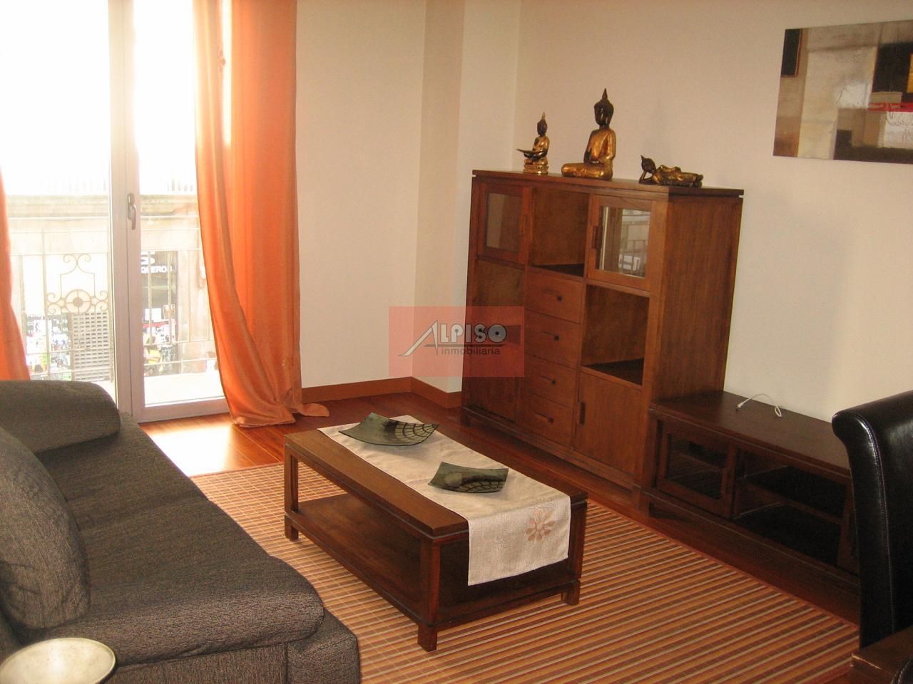 Living room of Apartment to rent in Ourense Capital   with Heating, Parquet flooring and Furnished