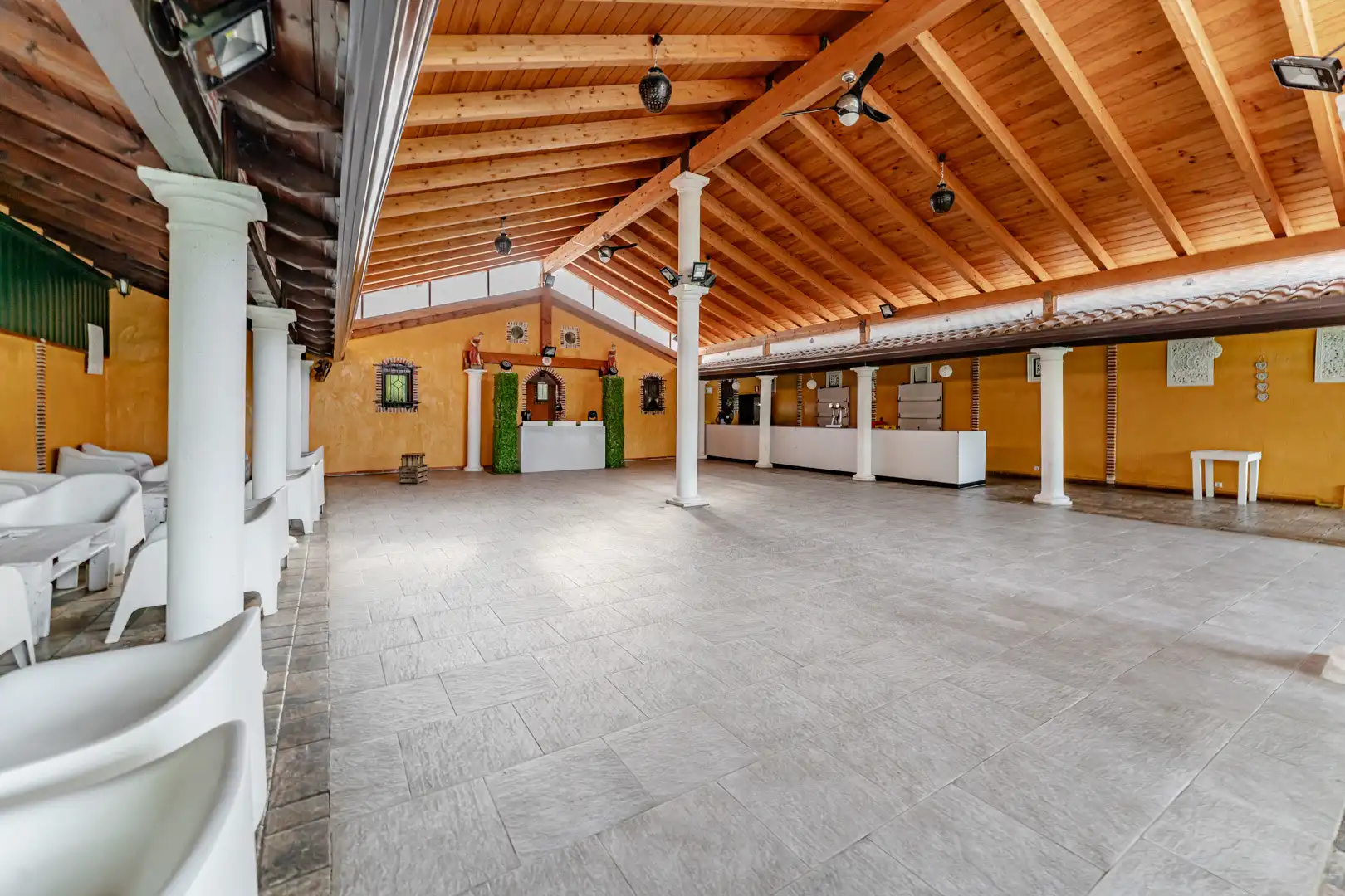 Finca rústica en venta en Laguna de Duero con Aire acondicionado, Calefacción y Jardín privado