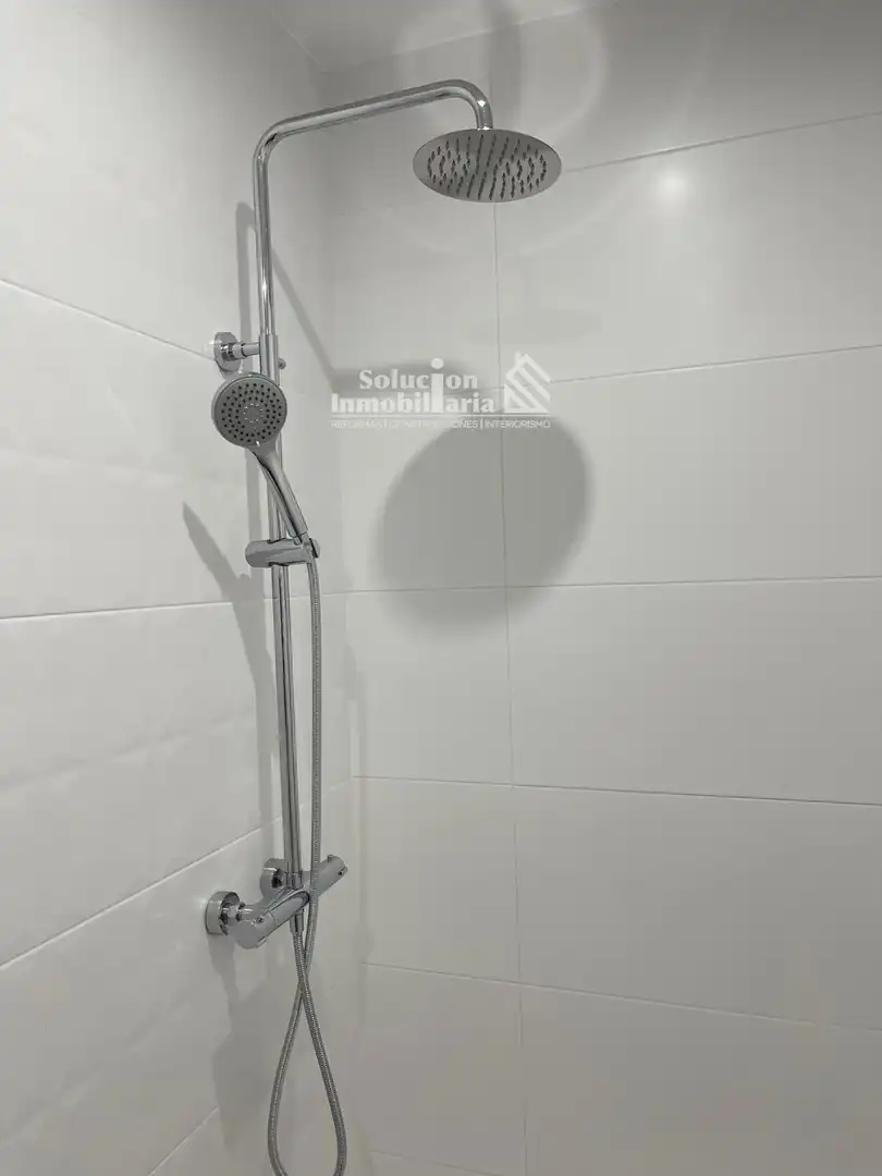 Bathroom of Flat for sale in Salamanca  with Heating