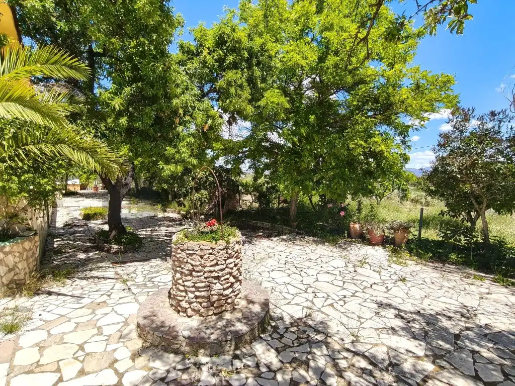 Jardín de Finca rústica en venta en Sax