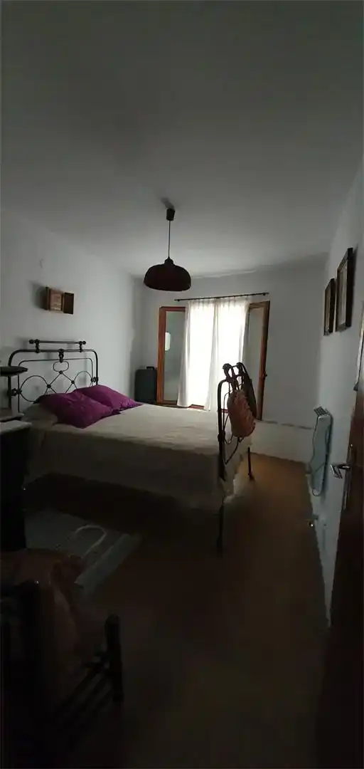 Dormitori de Casa adosada en venda en Sella amb Jardí privat, Traster i Piscina