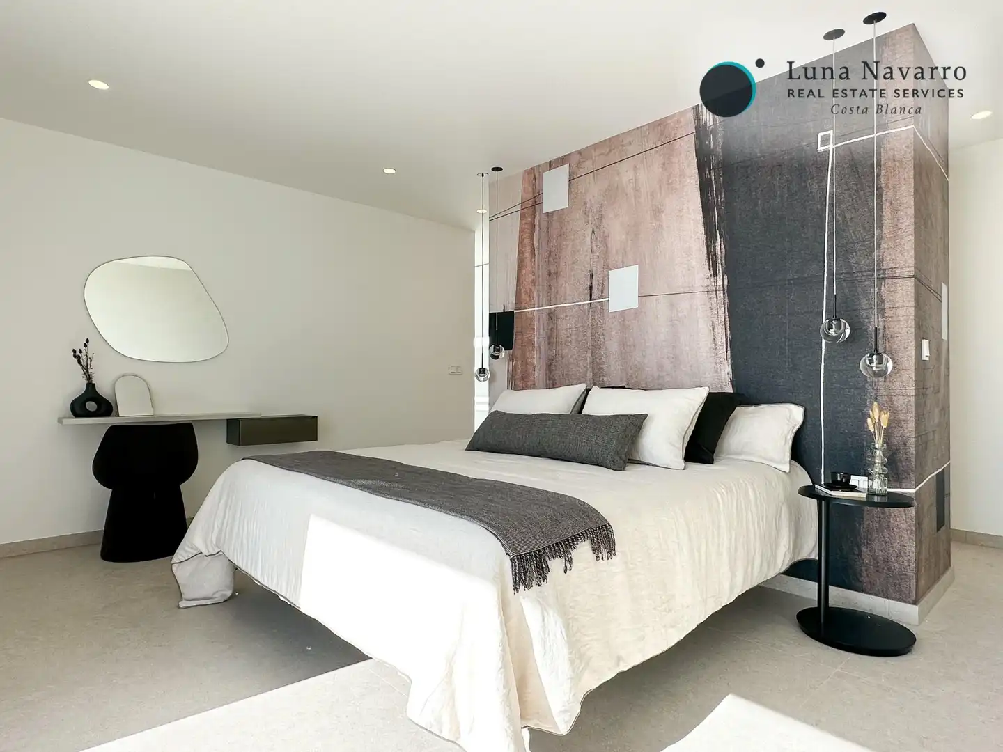 Detached house with pool for sale in Calle Media, imagen 36