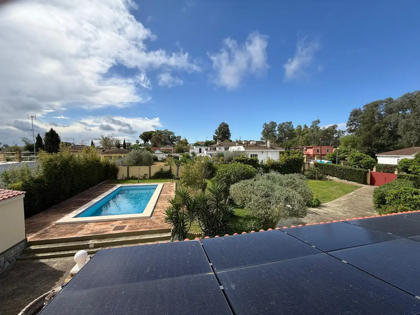 Jardín de Casa o chalet en venta en Alcalá de Guadaira con Aire acondicionado, Calefacción y Jardín privado