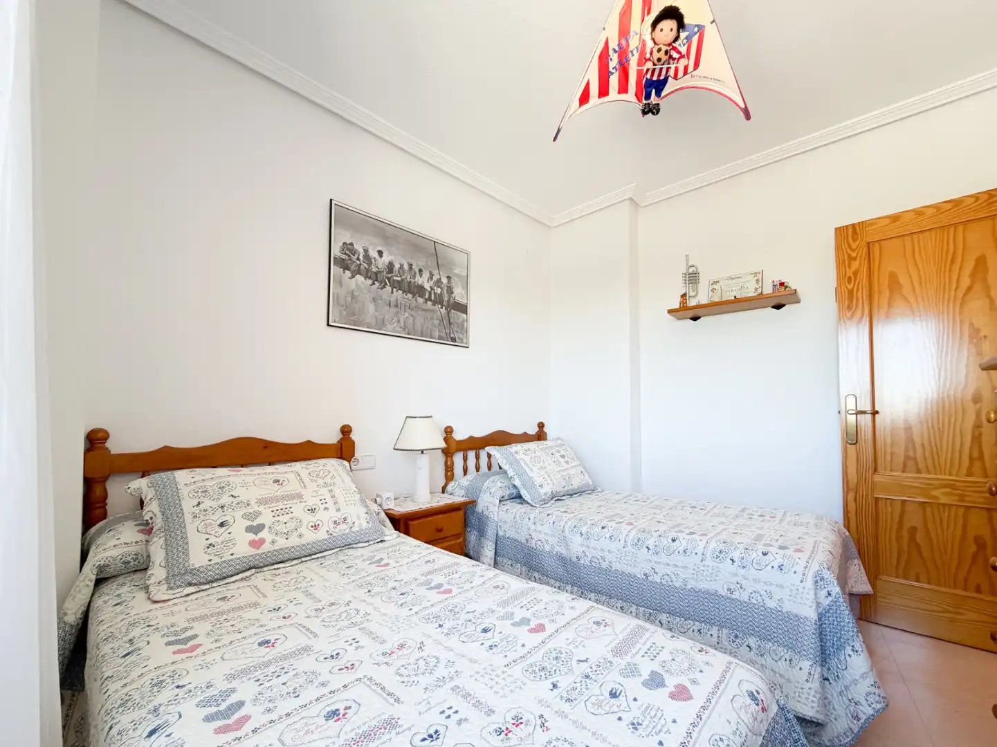Dormitori de Apartament en venda en El Campello amb Terrassa, Traster i Piscina