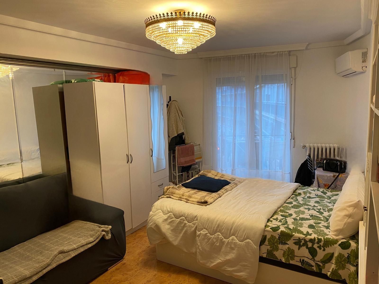 Habitación de Piso en venta en  Zaragoza Capital con Aire acondicionado y Terraza