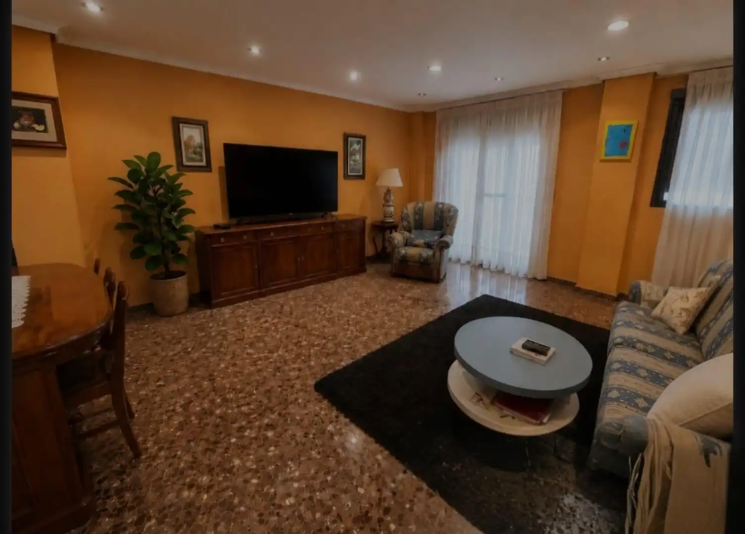 Living room of Flat for sale in Xirivella  with Air Conditioner, Furnished and Balcony