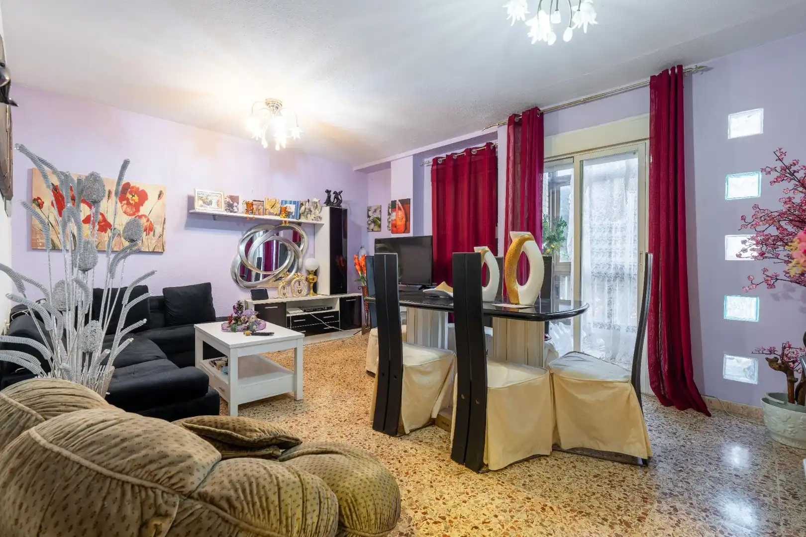 Flat with lift for sale in Plaza Plaza Pavía
