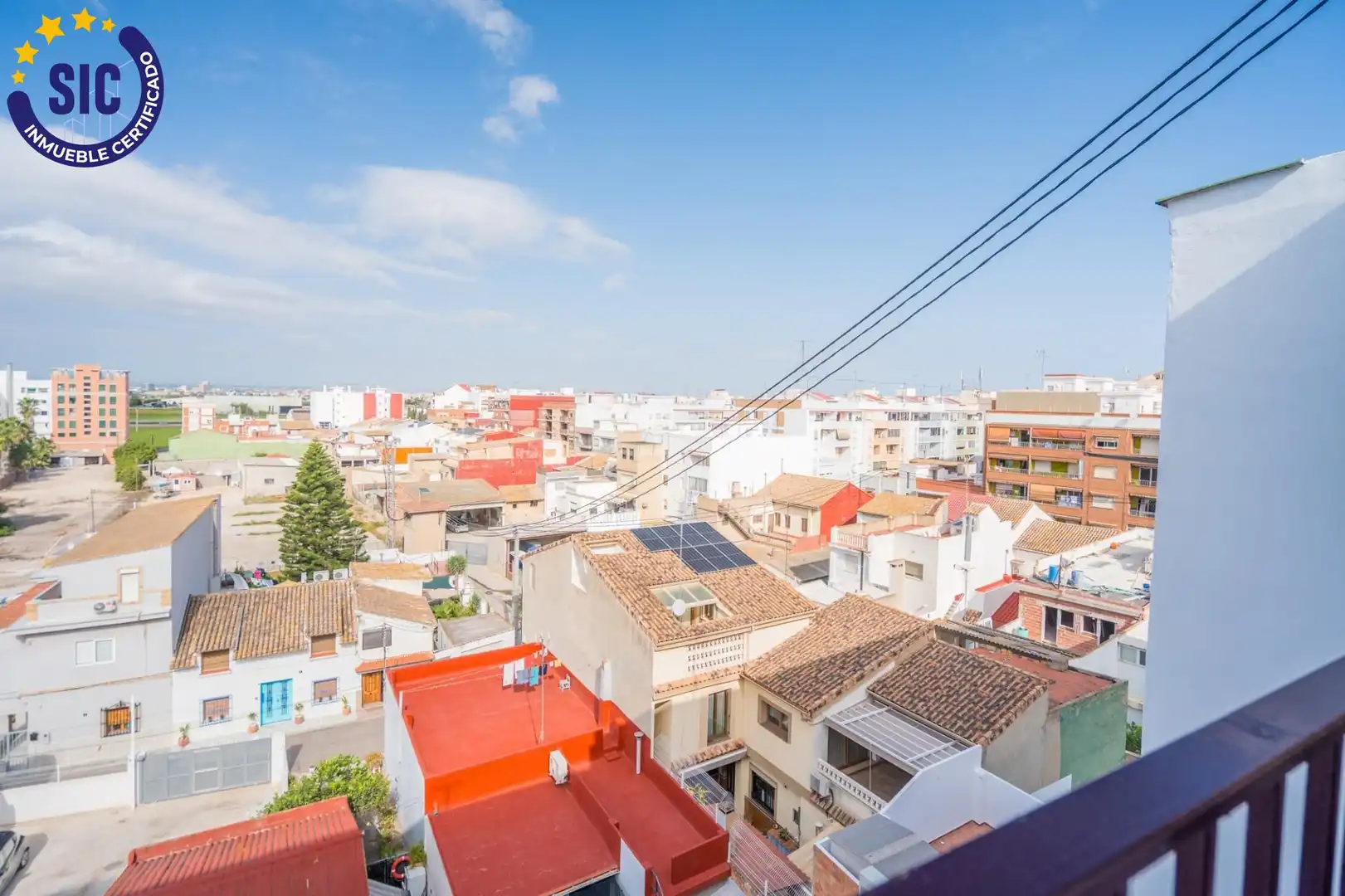 Vista exterior de Piso en venta en Valencia con Aire acondicionado, Calefacción y Parquet