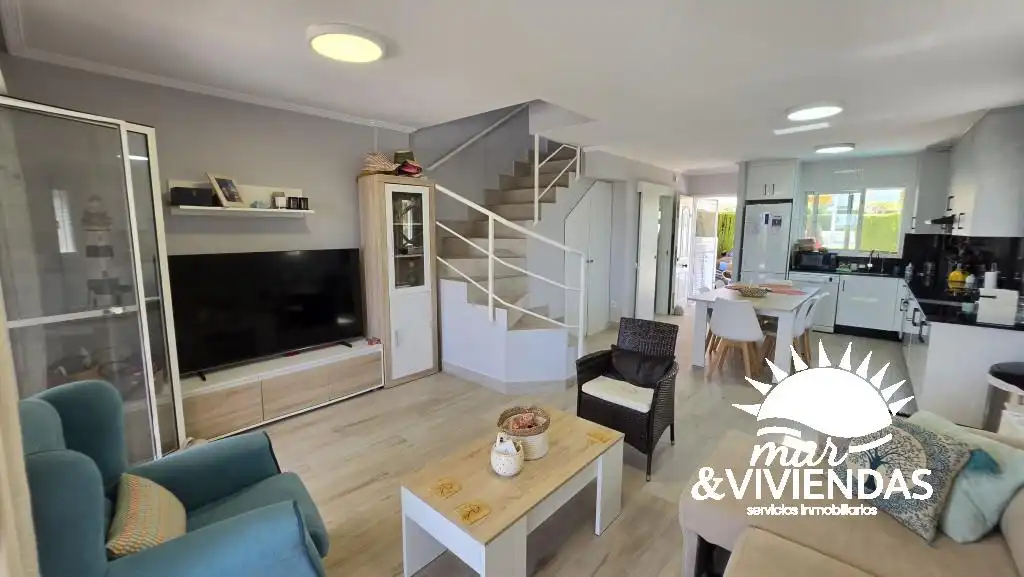 Sala de estar de Casa o chalet en venta en Mojácar con Aire acondicionado, Calefacción y Jardín privado