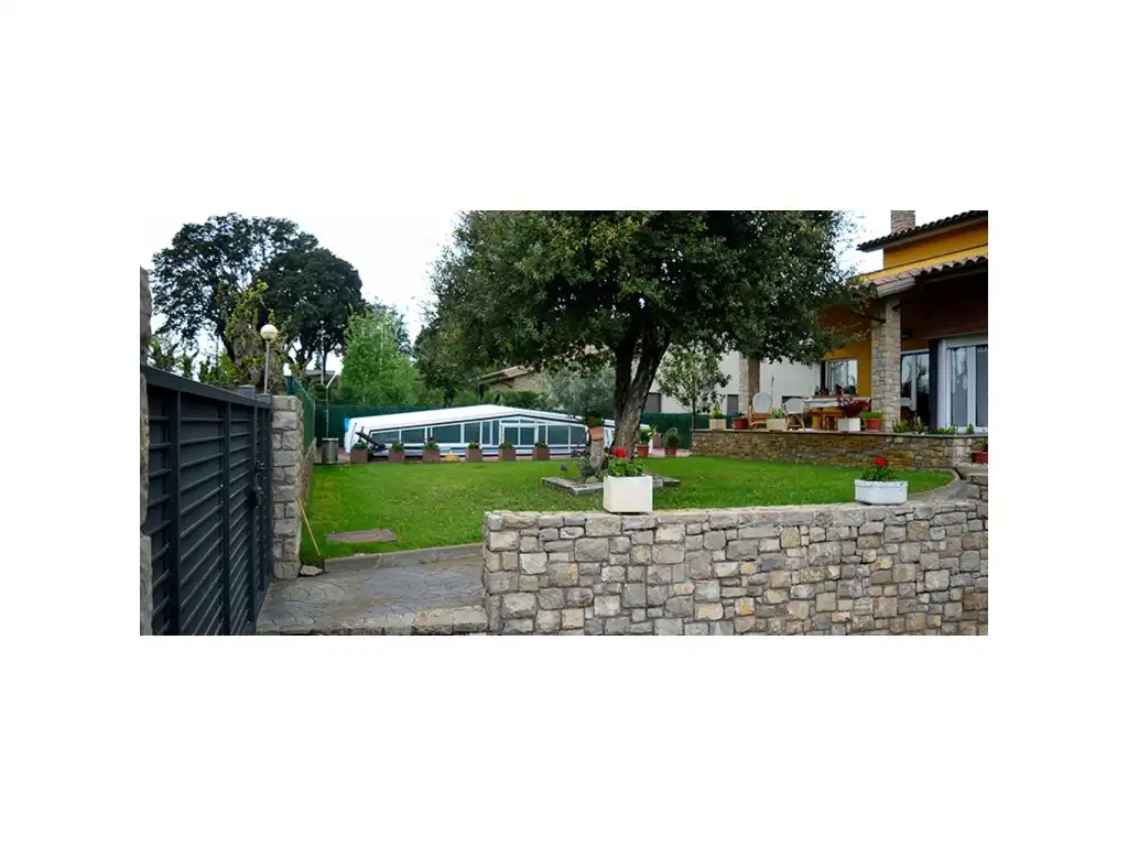 Houses for sale in Sant Julià de Vilatorta