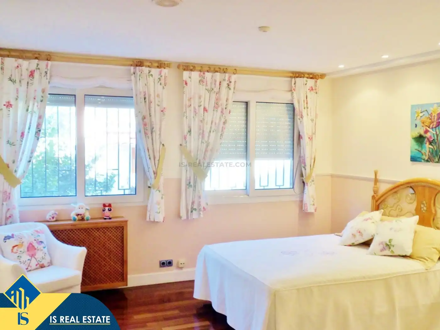 Bedroom of Houses for sale in Alicante / Alacant  with Terrace, Swimming Pool and Furnished