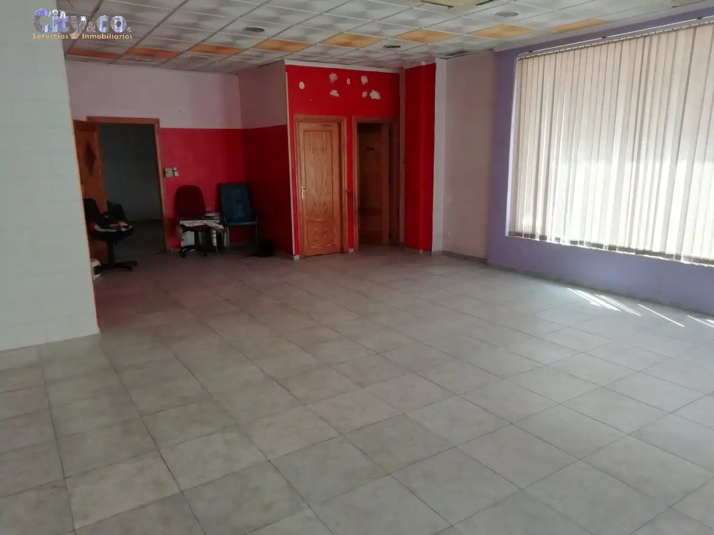 Local comercial en venda a Casco Urbano, imagen 2