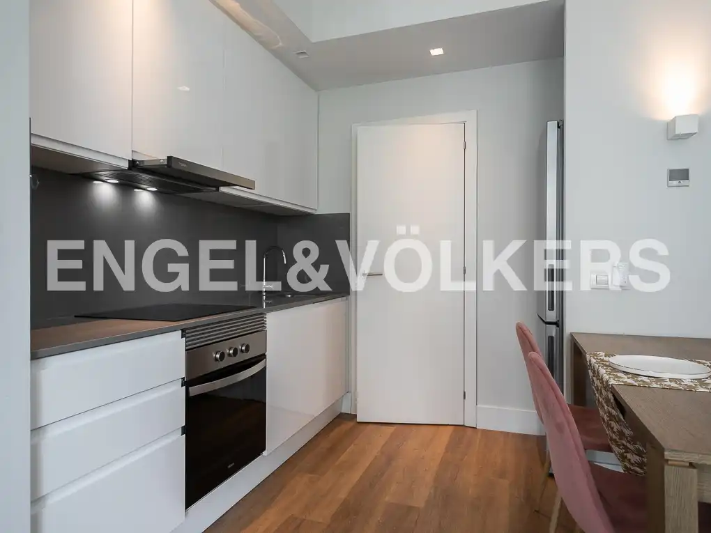 Kitchen of Flat for sale in Valencia  with Air Conditioner, Heating and Storage room