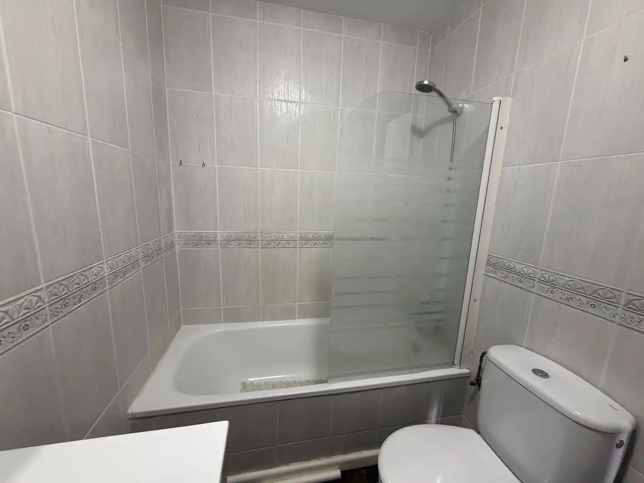 Bany de Dúplex en venda en Vélez-Málaga amb Terrassa i Piscina comunitària